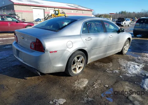 2011 Chevrolet Malibu Ls z USA, uszkodzony, nr VIN 1G1ZB5E14BF102717